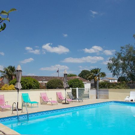 Le Clos Des Palmiers Saint-Ouen-d'Aunis Eksteriør billede
